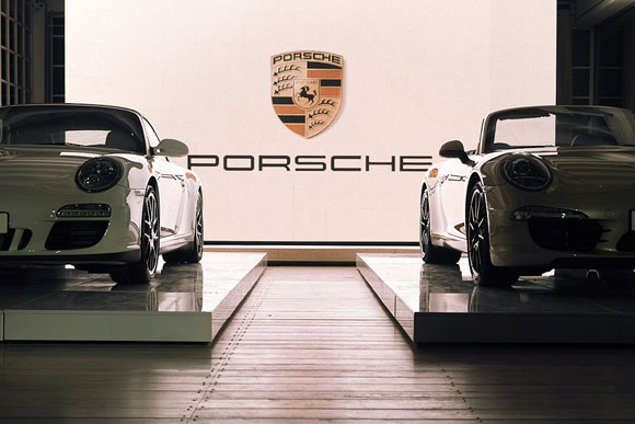 Презентация нового Porsche 911 в Royal bar