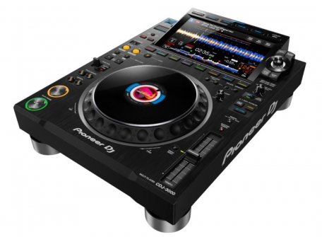 Профессиональный DJ-проигрыватель Pioneer CDJ-3000